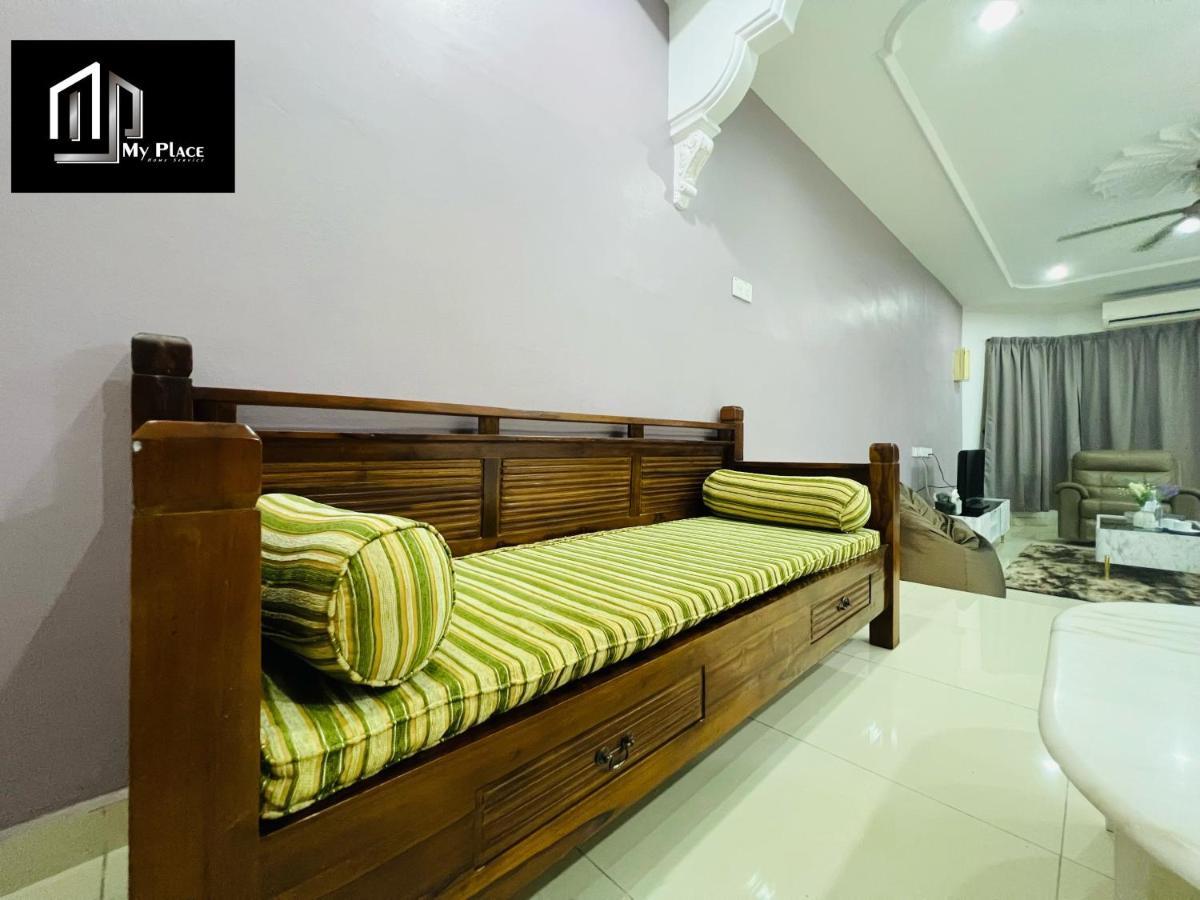 2 Storey 5Br 16Pax Semabok Taman Cheng Ho, 3 By Myplace Malacca Eksteriør bilde