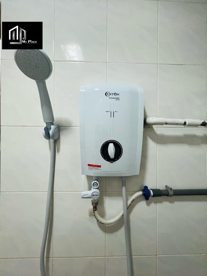 2 Storey 5Br 16Pax Semabok Taman Cheng Ho, 3 By Myplace Malacca Eksteriør bilde