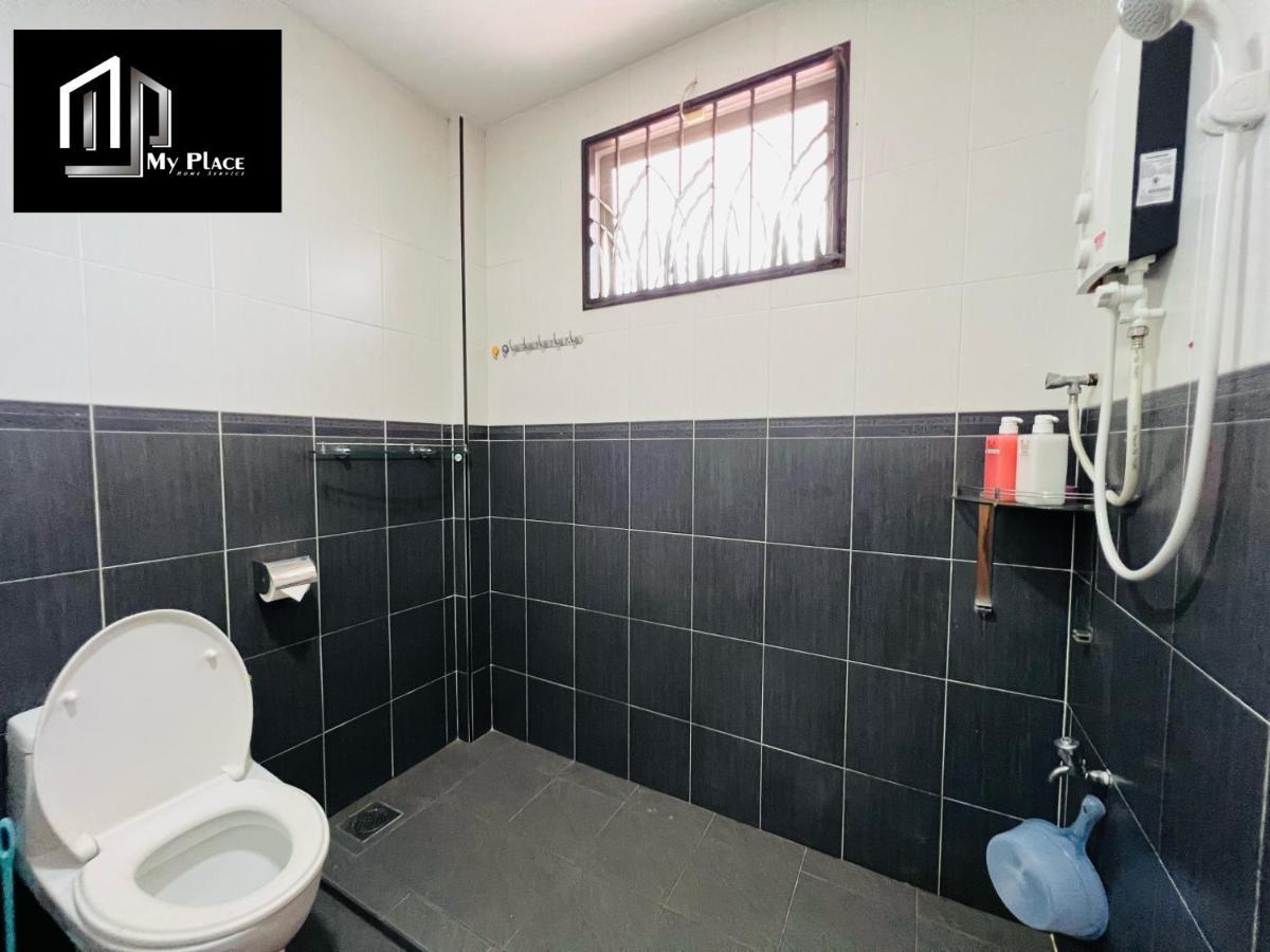2 Storey 5Br 16Pax Semabok Taman Cheng Ho, 3 By Myplace Malacca Eksteriør bilde